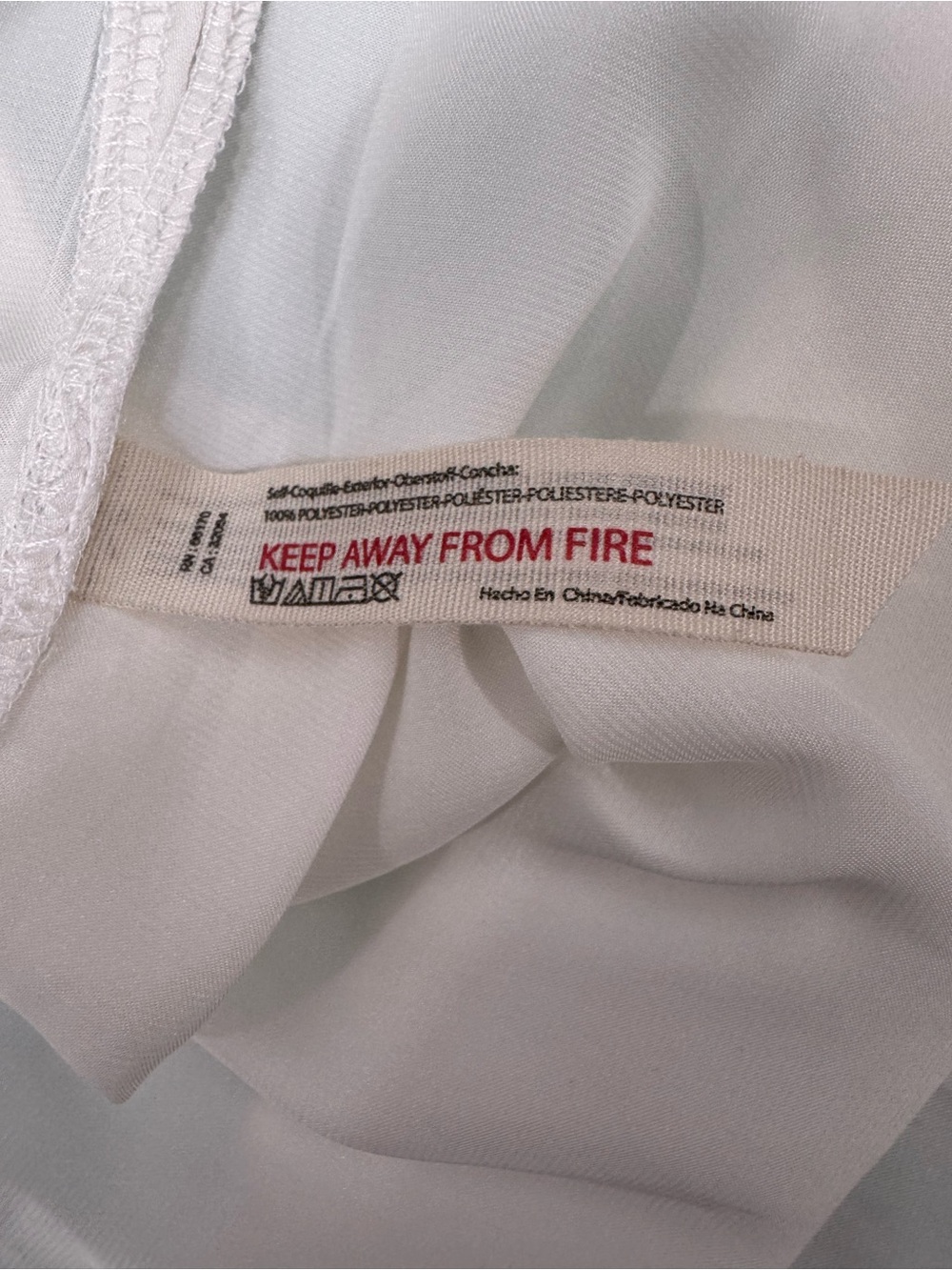Free People White Button-Up Tunic Shirt. Medium Oversized. PTP is 25 - Picture 8 of 8